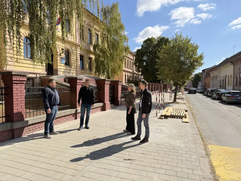 Nakon radnog ljeta slijedi još aktivnija jesen - Vinkovci su veliko gradilište, radi se na brojnim lokacijama