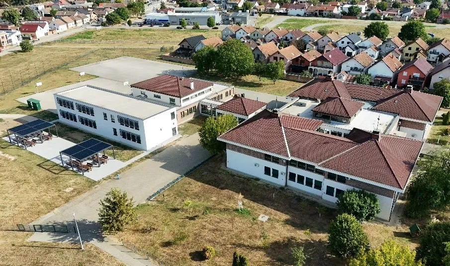Slika 9